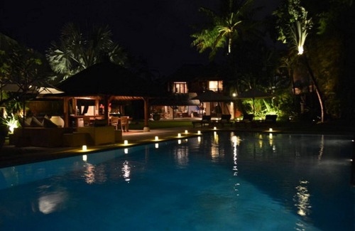 Legian Villa | Sienna 4 Schlafzimmer, Luxus Große Villa-Seminyak