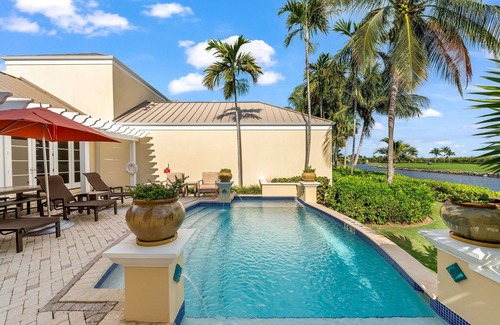 Seven Mile Beach Villa | 4BR Villa w/private pool, located within The Ritz-Carlton Resort