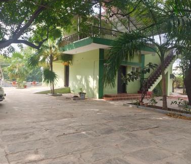 Periyur Haus | 4M FarmStay