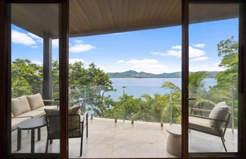 Playa Flamingo Haus | 5-BD Beachfront, Ocean-View Hillside Home