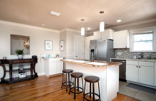 Boardwalk Haus | 6 Zim Ocean View Home befindet sich am North Beach NSB! ! Bringen Sie die ganze Familie!