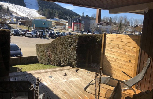 Metabief Wohnung | 5-bed apartment at the foot of the slopes, ski room, parking, view of the slopes