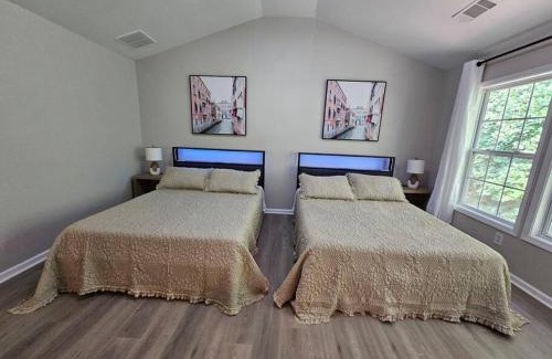 Duluth Haus | 5-Bed Gem Close to Duluth Fun Sleeps 16