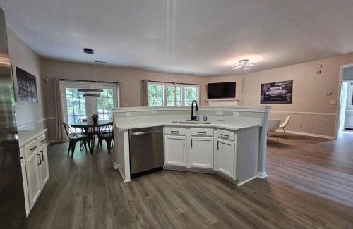 Duluth Haus | 5-Bed Gem Close to Duluth Fun Sleeps 16