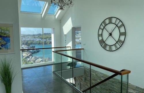 Polruan Haus | 5 Bed in Polruan 77657