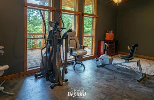 Branson Haus | 5 Bed Mountain View Retreat