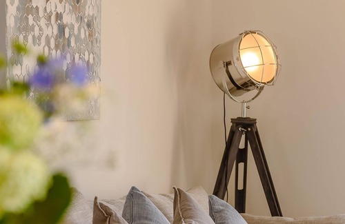 East Ilsley Hütte | 5 Schlafzimmer Unterkunft in Newbury, in der Nähe von Compton