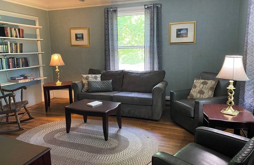 Poland Hütte | 5 Bedroom Cottage at the 500 acre Poland Spring Resort with lots of onsite activities!