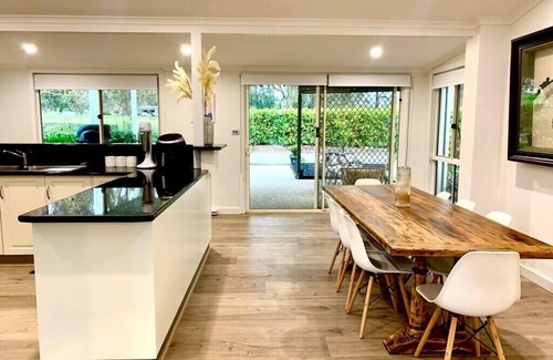 Mansfield Sonstige | 5 Bedroom Mansfield Farm House