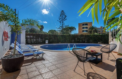 Areias de Sao Joao Haus | Villa mit 5 Schlafzimmern in Strandnähe-Albufeira, beheizter Pool (auf Anfrage)
