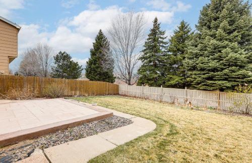Aurora Haus | 5 Mi to Cherry Creek State Park Home with Yard!