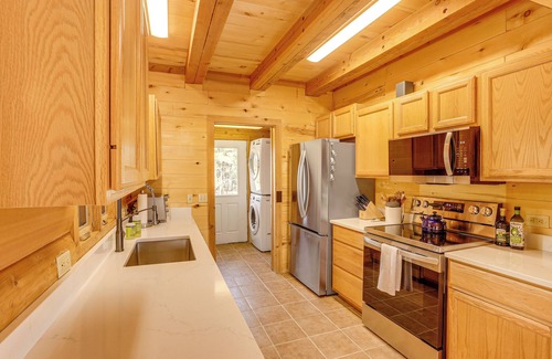 Pagosa Springs Kabine | 5 Mi to Dwtn: Pagosa Springs Cabin w/ Mtn Views!