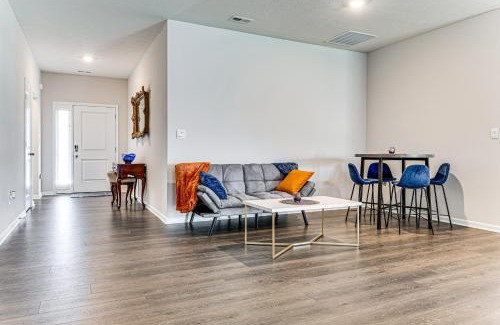 Maxwell Haus | 5 Mi to Fort Harrison Home with Pool Access!