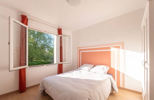 Torcy-le-Grand Haus | 5 minutes from Olympic Games Nautics - Modern Property - close to Disney & Paris