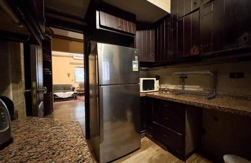 Maadi Wohnung | 5-min Walk To Nile l Stylish 2 Brs.lDowntown Maadi