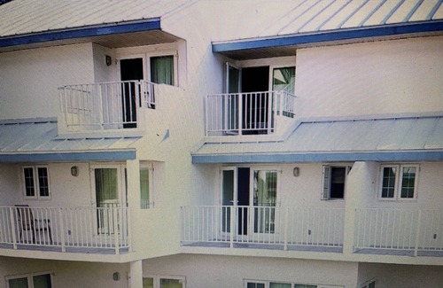 Bahama Reef Eigentumswohnung | 5 minutes to the beach, water front location, family size condo with jacuzzi tub