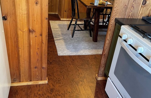 East Tawas Haus | 5 minutes from Downtown East Tawas, On The Rocks is a cottage on Lake Huron