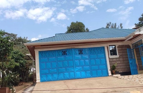 Bomet Haus | 5 minutes from the Bomet-Longisa Road, spacious, serene for meetings & families.