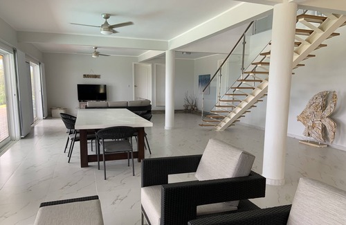Sabadeco Villa | Modern and luxurious Villa with Ocean View, and huge Pool!