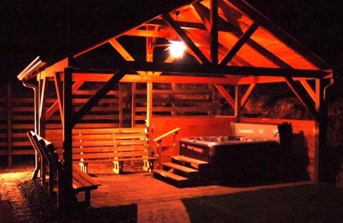 Ellijay Kabine | 5-Sterne-Schönheit, gemütliche Eleganz, Privatsphäre und ein fantastischer Whirlpool-Pavillon