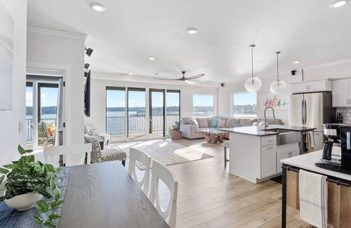 Osage Beach Eigentumswohnung | 5 Star Corner Penthouse with Million Dollar View!