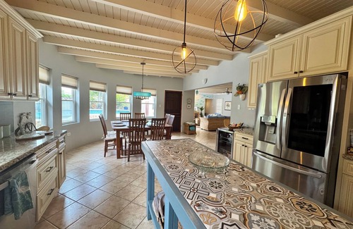 Palm Beach Haus | ⭐️⭐️⭐️⭐️⭐️ Private Villa mit Pool - Strandspaziergang - 6-12-FABULOUS Location