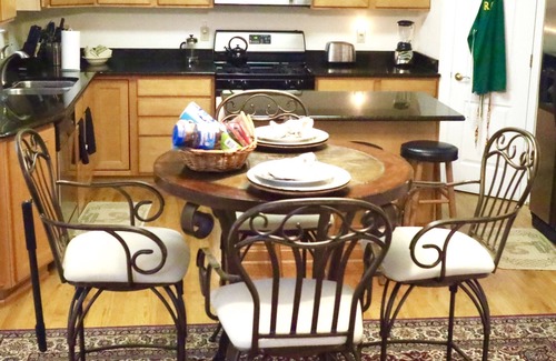 Clinton Haus | Washington DC ist nur wenige Minuten entfernt (AMAZON WELCOME - CRYSTAL CITY)