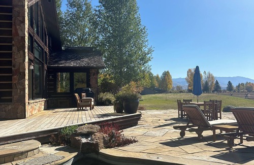 South Park Haus | 5 Stud Ranch at Shootin’ Iron - The true haven at the wild west.