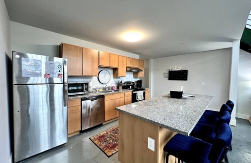 Otterbien Home Wohnung | 5101 Peters Cartridge · █Swanky loft at Historic Peters Cartridge Factory█