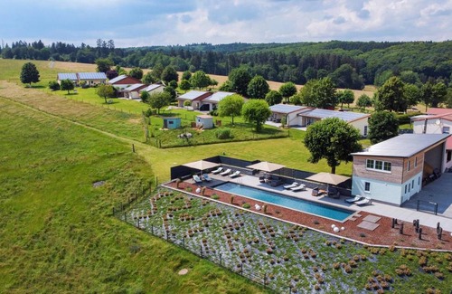 Schonbach Haus | 52 m² Ferienhaus ∙ 2 Schlafzimmer ∙ 4 Gäste