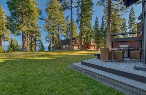 Tahoe Sierra Estates Haus | Lake View|Pool|Pier|Bouys|Pickleball|Walk to town