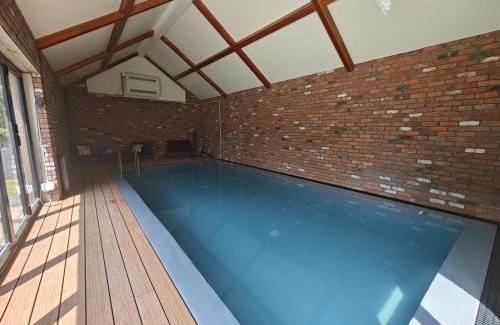 Blaencwm Haus | 6 Bed in Blaencwm oc-t32688