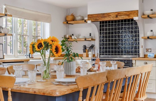 Ely Hütte | 6 Schlafzimmer Unterkunft in Stretham, Ely