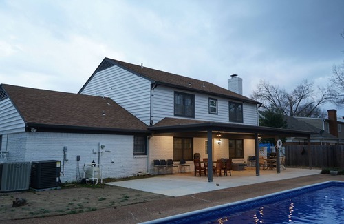 Ellendale Haus | 6-Bedroom Vacation Home near Memphis Airport,- close to everything