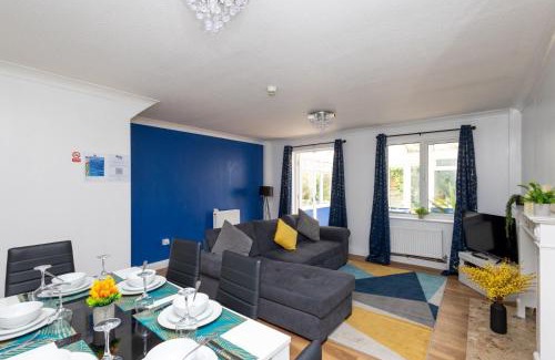 Stanley Haus | 6 Guests - Pet Friendly - 10min Leeds City Centre