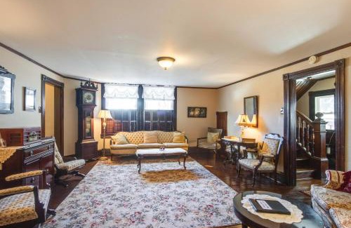 White Haven Haus | 6 Mi to Hickory Run Park Victorian Home with Porch