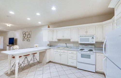 Lima Wohnung | 6 Mi to Town Peaceful Lima Home!