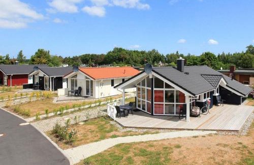 Lensterstrand Haus | 6 person holiday home in GROEMITZ