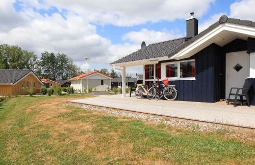 Lensterstrand Haus | 6 person holiday home in GROEMITZ