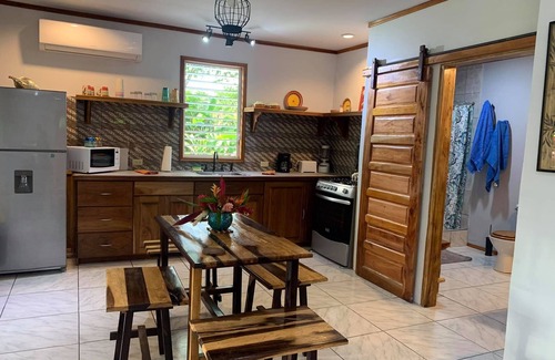 Forest Home Haus | 600 sq ft Executive Casita w/Pool for short or long term rental