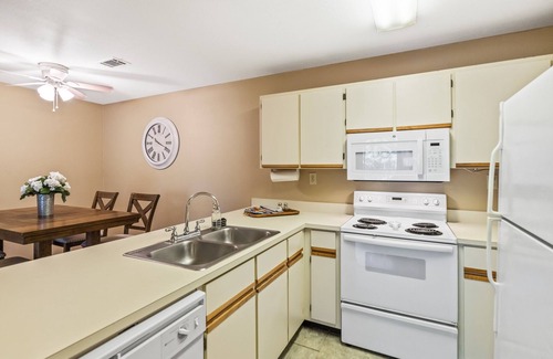 Auburn Wohnung | 601 N Gay St - Steps to Downtown