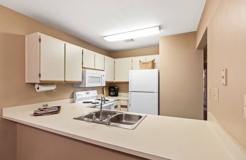 Auburn Wohnung | 601 N Gay St - Steps to Downtown