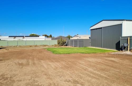 Port Victoria Haus | 63 By The Sea