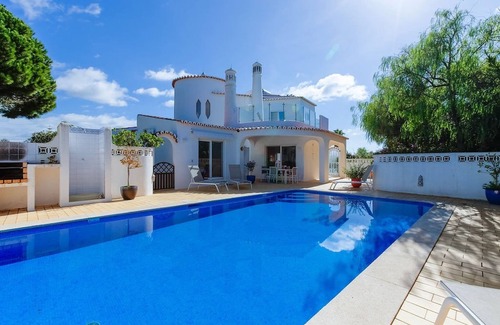 Areias Dos Moinhos Villa | Fabulous 3-Bett-Villa nur wenige Gehminuten von Carvoeiro