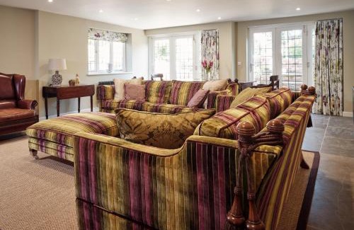 Warwick Haus | 67 Bridge End