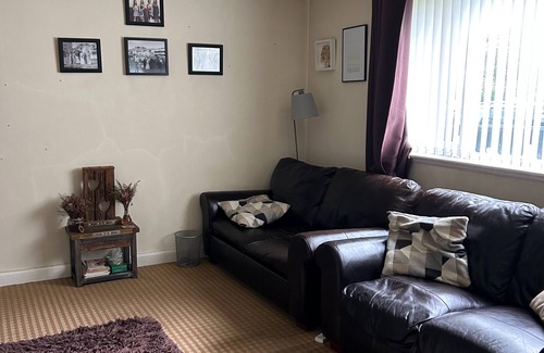 Manchester Haus | 6guests-parking-petsok-familyfriendly-garden