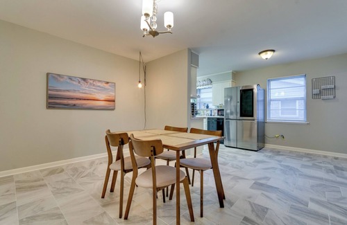 Reservoir Haus | Lovely Little Rock Home w/ Fire Pit & Yard!