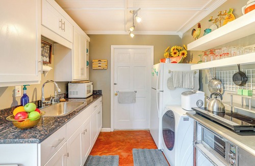 Tupelo Wohnung | 7 Mi to Elvis Presley Birthplace: Studio Retreat!