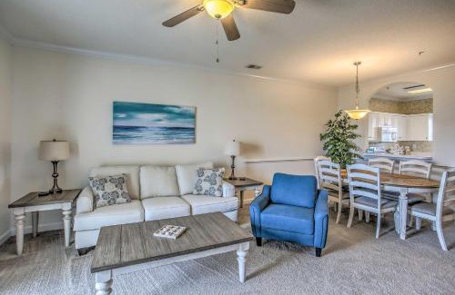 Carolina Forest Wohnung | 7 Mi to Myrtle Beach Boardwalk Condo with Balcony!