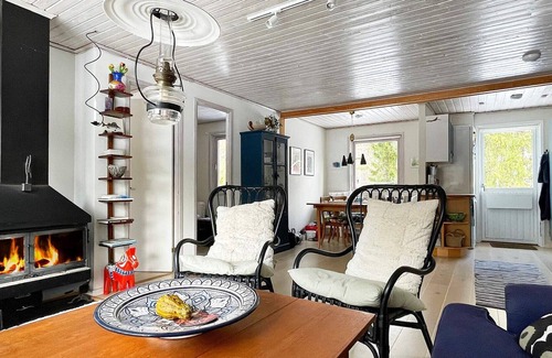 Finnholmen Haus | 7 person holiday home in BLIDÖ